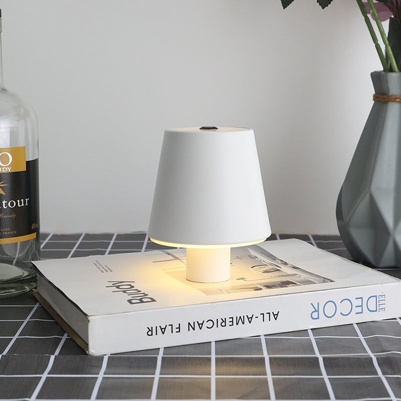 Lampe de table sans fil au design sablé