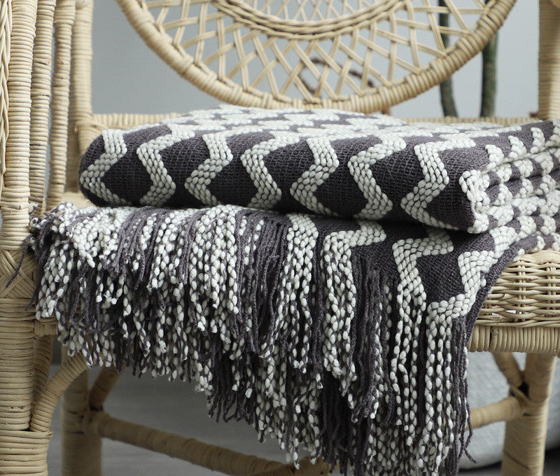 Plaid tricot chevrons à franges, style nordique